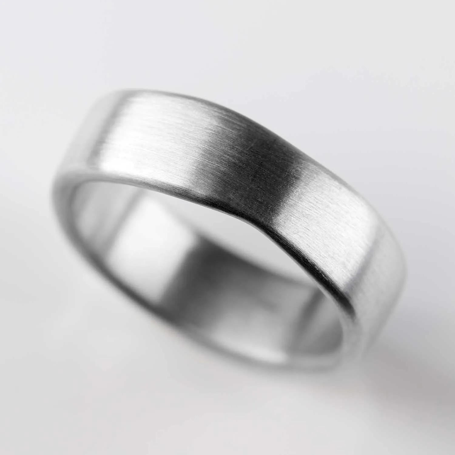 8mm Flat Sculpted Band •