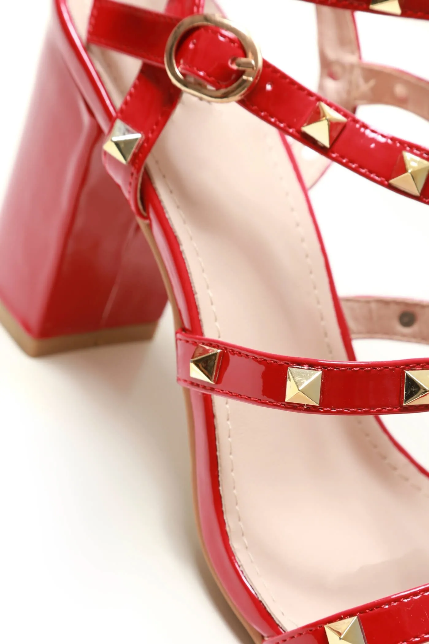 Abigail ankle strap with studs sandal