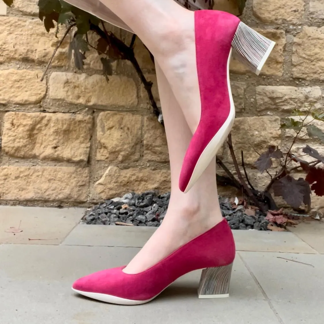 Lu Lu - Fuchsia Suede