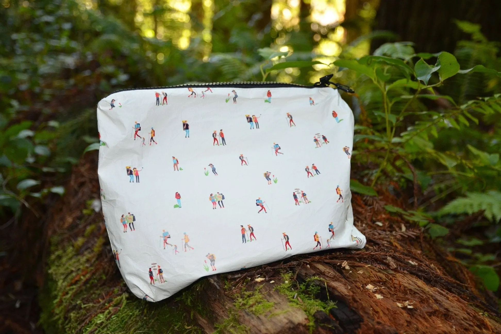 Medium Zipper Pack in Day Hikers Pattern