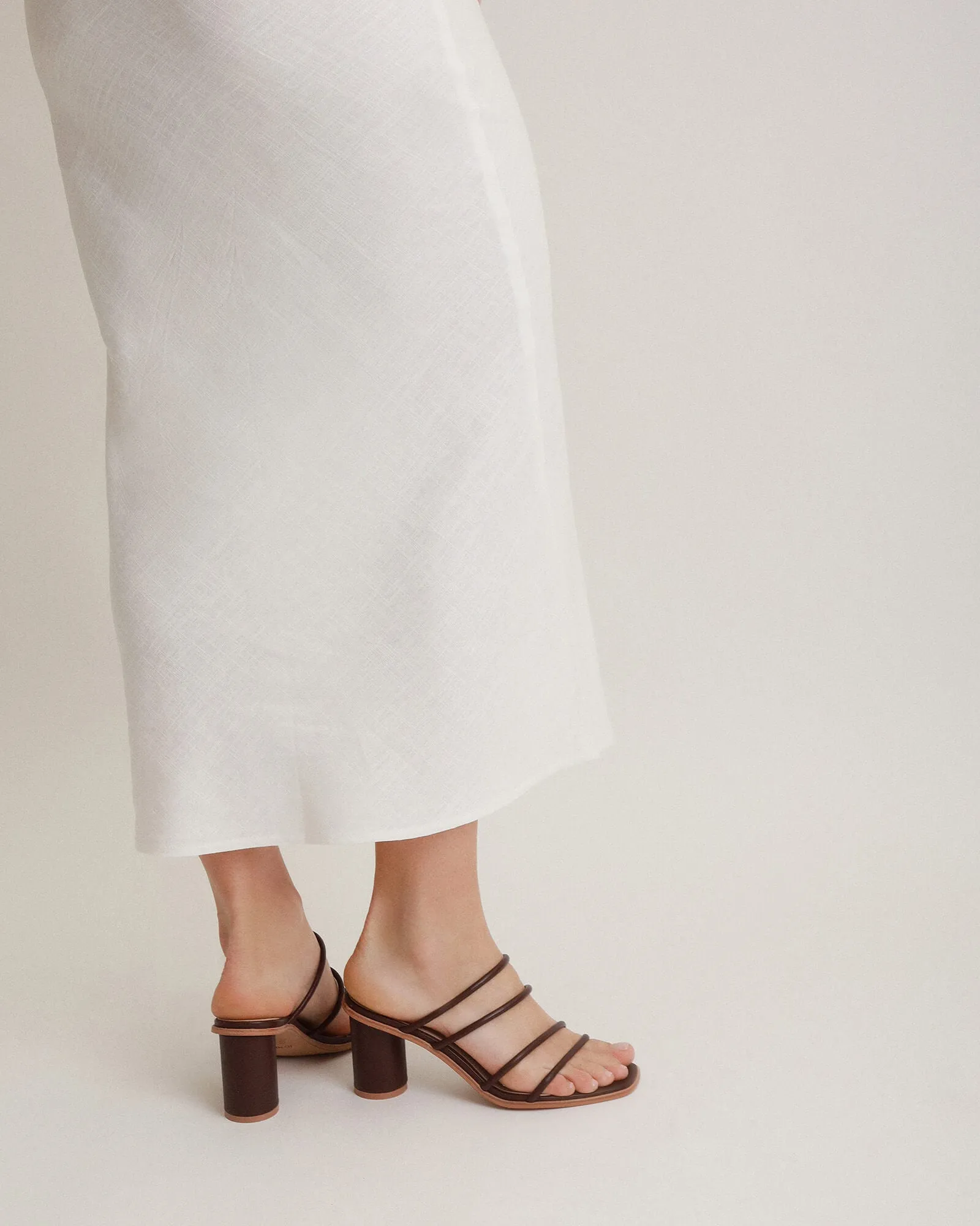 NAOMI MID HEEL SANDALS CHOCOLATE LEATHER