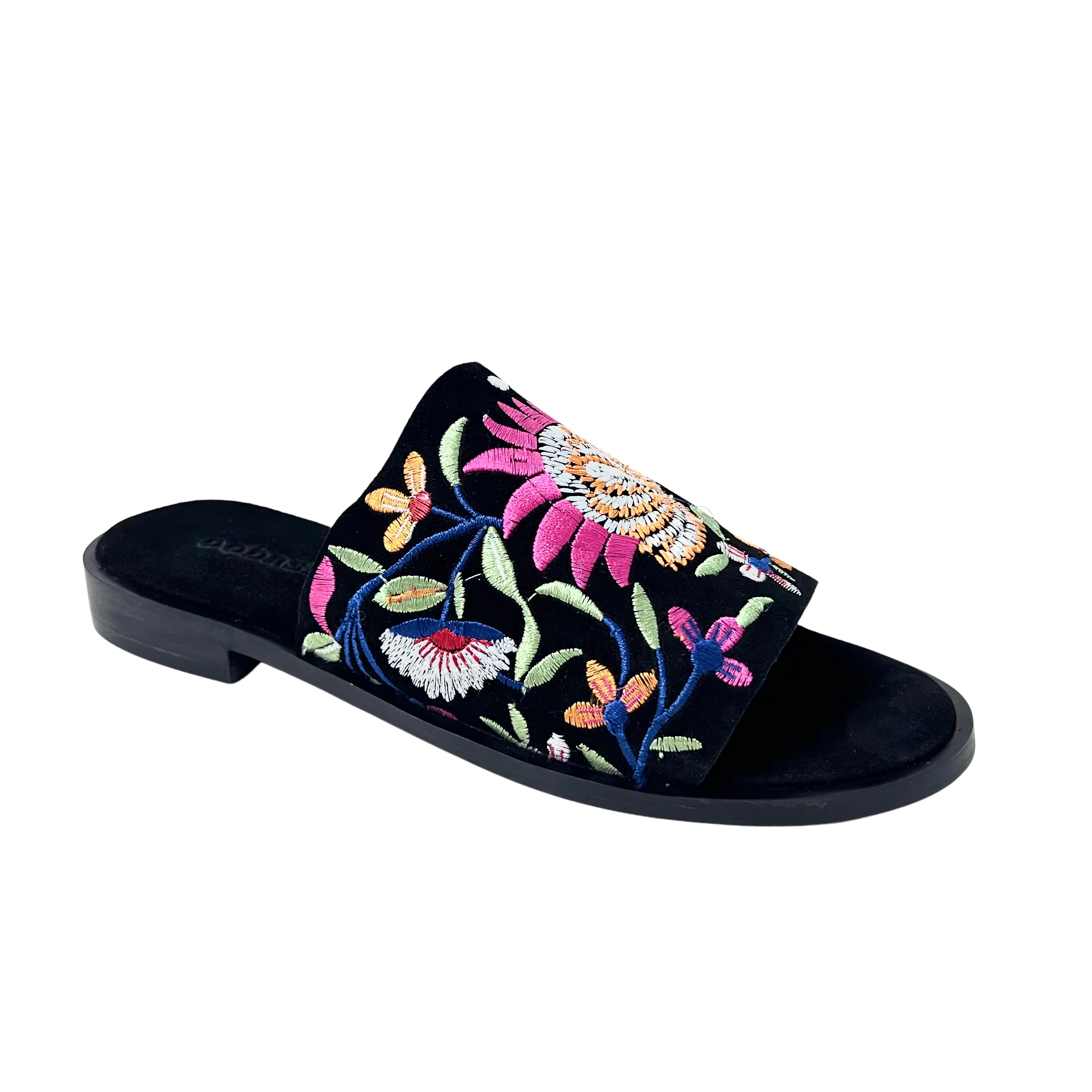 Rose black embroidered suede leather Mule