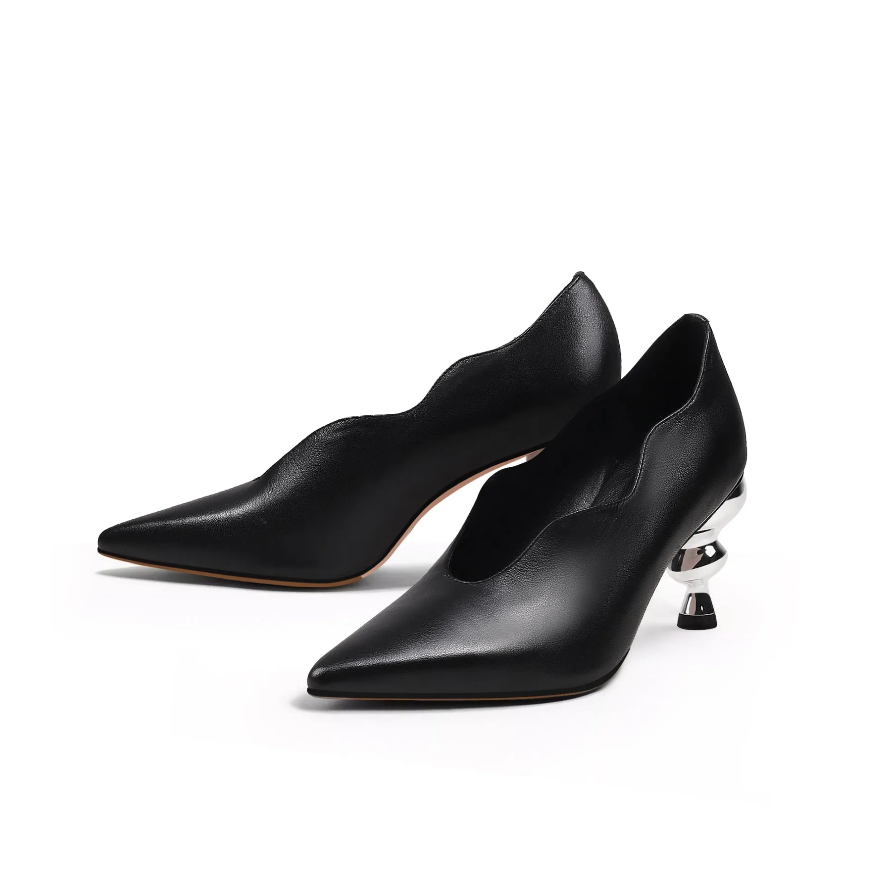 Scalloped Edge Kettle Heel Pumps