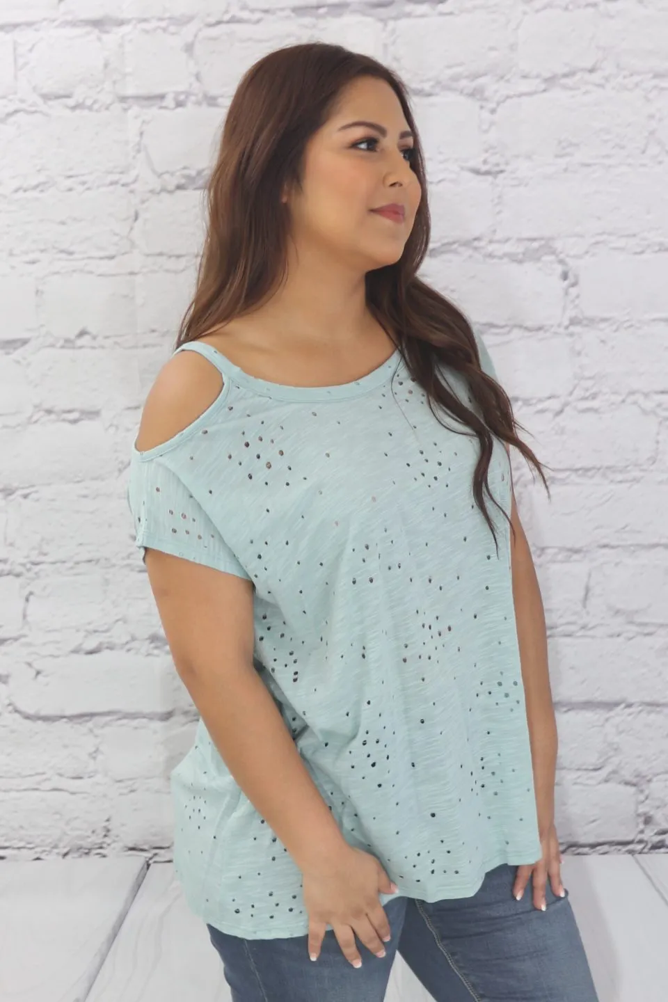 Short sleeve cold shoulders top with punched modal fabric